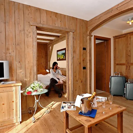 Hotel Touring