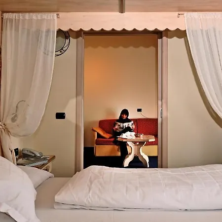 Touring Hotel 4*